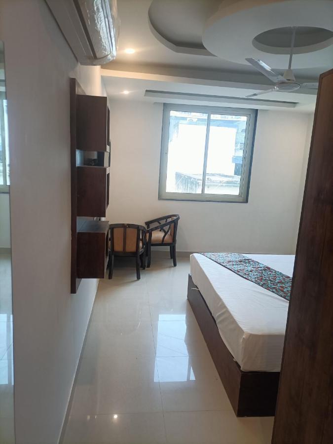 Hotel Tark Inn Near Igi Airport Ню Делхи Екстериор снимка