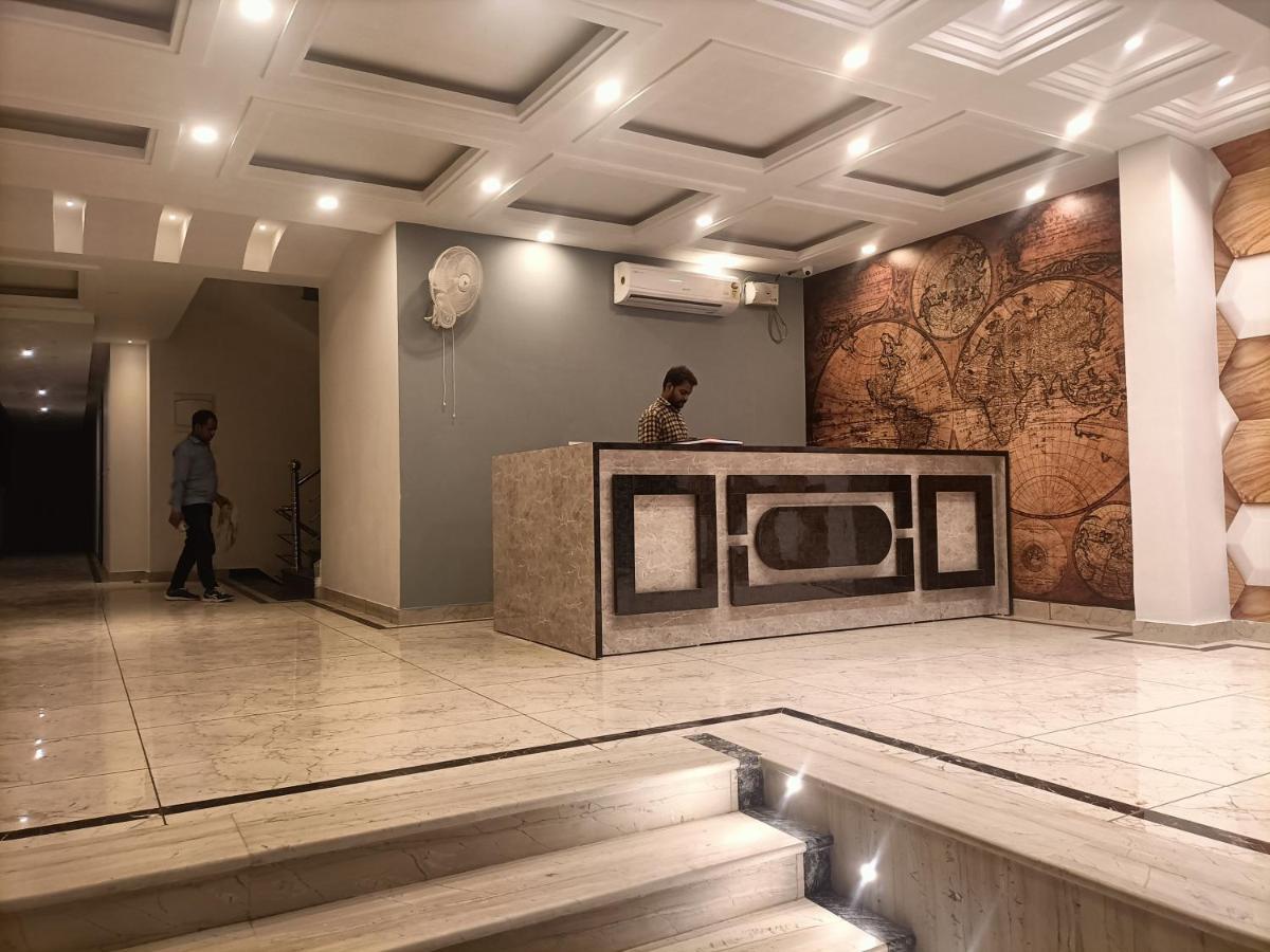 Hotel Tark Inn Near Igi Airport Ню Делхи Екстериор снимка