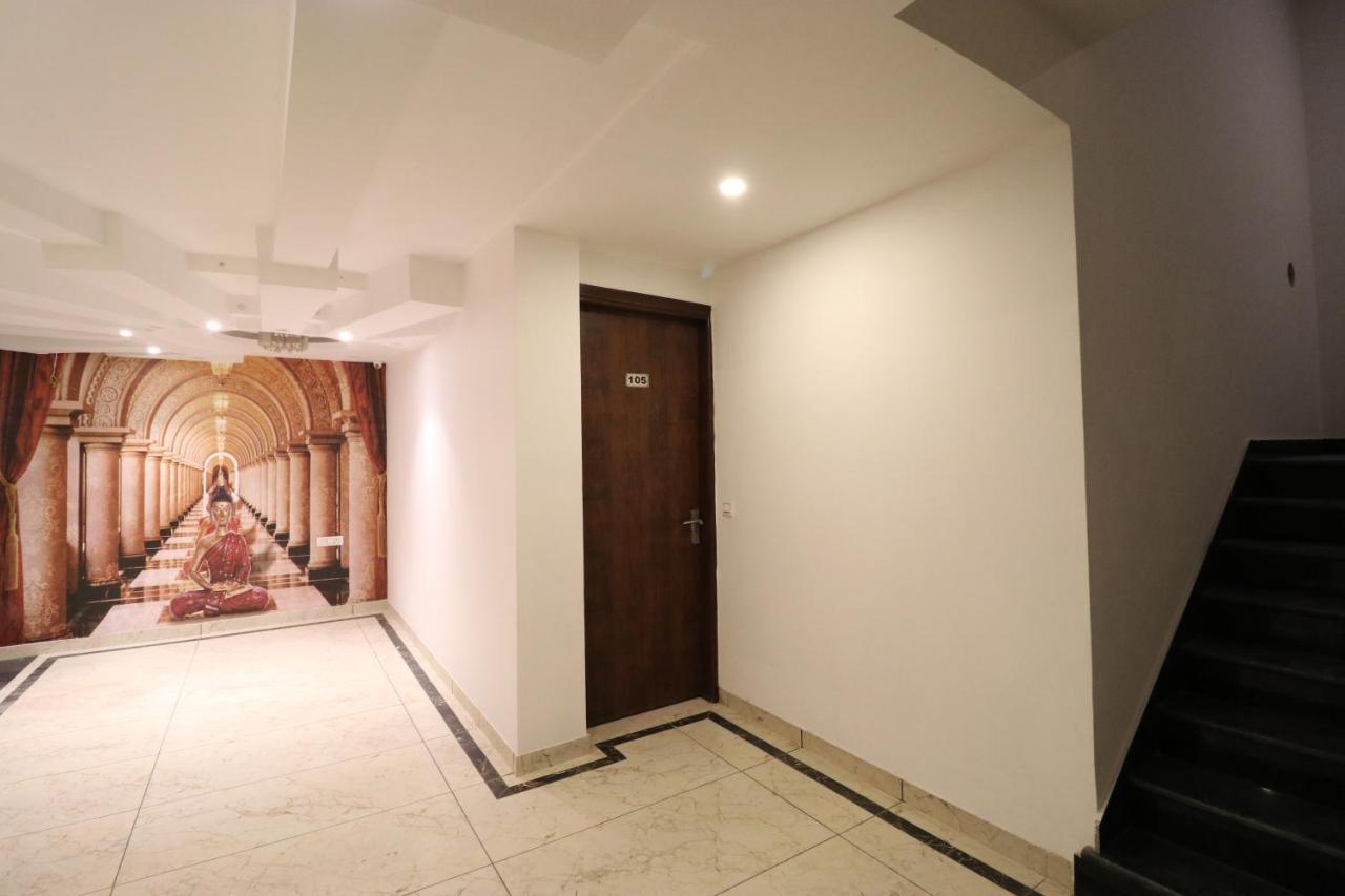 Hotel Tark Inn Near Igi Airport Ню Делхи Екстериор снимка