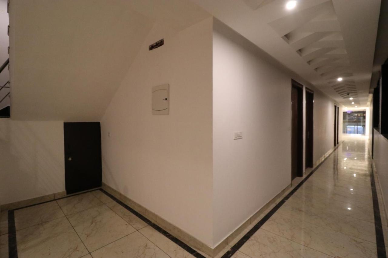 Hotel Tark Inn Near Igi Airport Ню Делхи Екстериор снимка